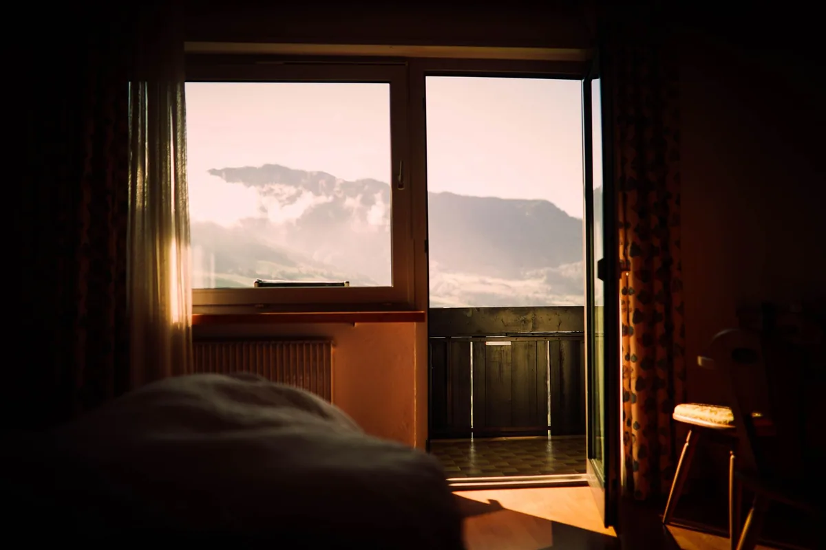 Où placer le radio-réveil dans la chambre