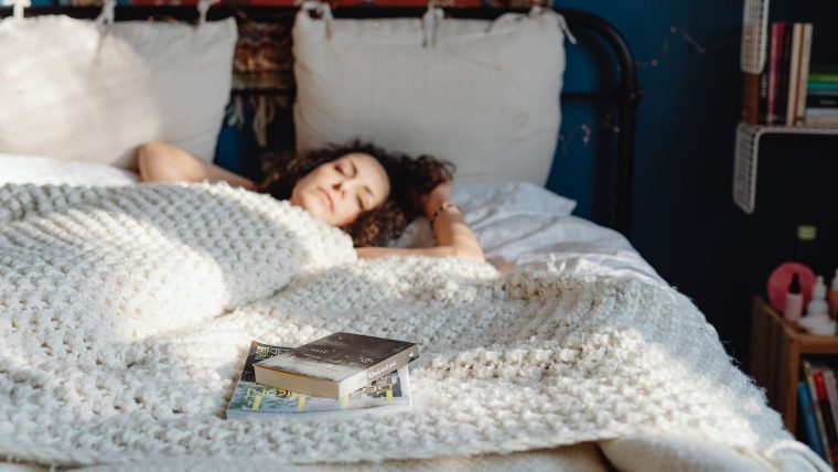 Somnambulisme : comprendre ces nuits agitées et les sécuriser